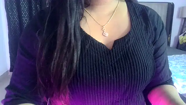Snapshot of Rani_015 chatting on 22, 4, 2026 Rani 015 online show from 22, 4, 2026