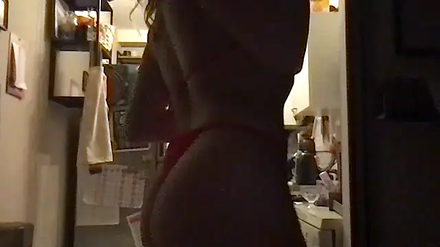 Snapshot of BlondSeduction chatting on 7, 4, 2026 BlondSeduction online show from 7, 4, 2026
