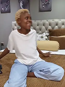 BabeShanty08 online show from 23, 6, 2026
