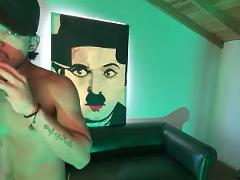 Cuteathleticboys online show from 7, 4, 2026