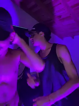 Cuteathleticboys online show from 13, 4, 2026