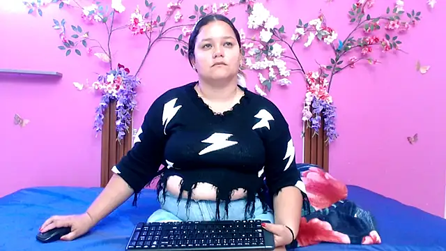 Snapshot of starfishanal21 chatting on 31, 5, 2026 starfishanal21 online show from 31, 5, 2026