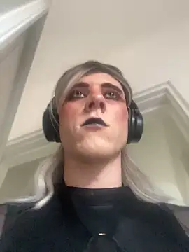 michelle310 online show from 10, 4, 2026