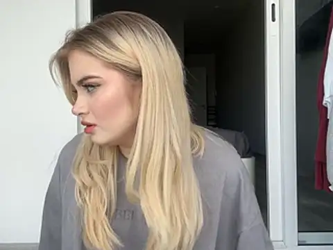 Snapshot of kirtova_ chatting on 1, 6, 2026 kirtova online show from 1, 6, 2026