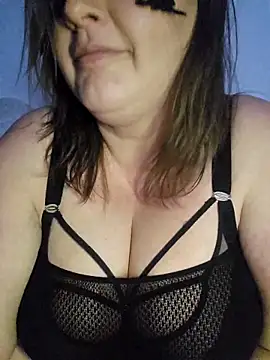 Snapshot of Blondibaby chatting on 18, 4, 2026 Blondibaby online show from 18, 4, 2026
