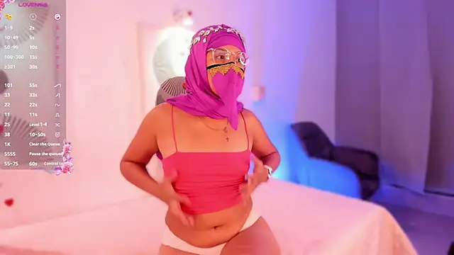 LaylaTemptMe online show from 11, 4, 2026