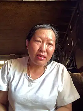 Snapshot of candy-beo chatting on 12, 4, 2026 candy-beo online show from 12, 4, 2026