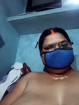 Snapshot of Desi_hot_bhabhi01 chatting on 9, 4, 2026 Desi hot bhabhi01 online show from 9, 4, 2026