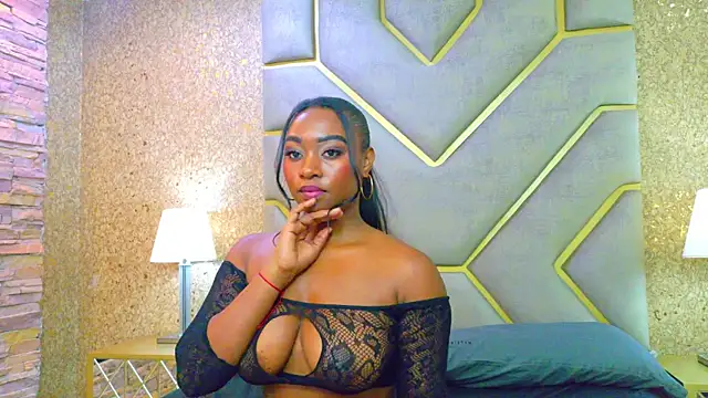 Snapshot of AiraLuna chatting on 7, 4, 2026 AiraLuna online show from 7, 4, 2026