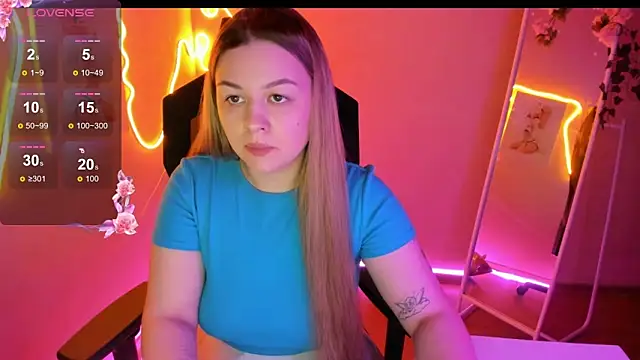 AmeliePeach online show from 8, 4, 2026