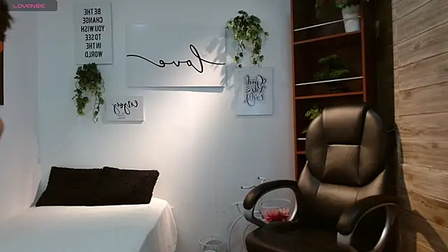 Snapshot of billy_wild chatting on 29, 4, 2026 billy wild online show from 29, 4, 2026