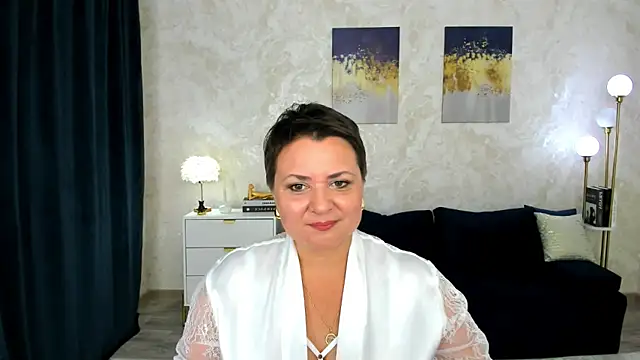 AnnaCorlane online show from 9, 6, 2026