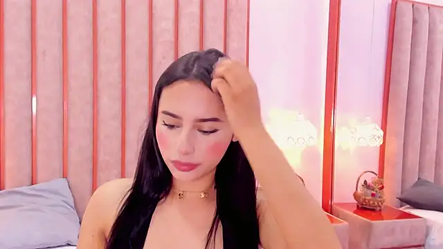 Snapshot of Zoe_Monrow chatting on 3, 6, 2026 Zoe Monrow online show from 3, 6, 2026