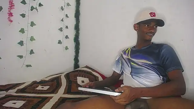 Snapshot of skey_12 chatting on 18, 5, 2026 skey 12 online show from 18, 5, 2026