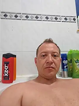 Snapshot of Adamus41 chatting on 28, 4, 2026 Adamus41 online show from 28, 4, 2026