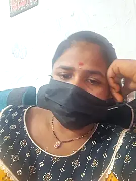 Snapshot of geetha2269 chatting on 29, 5, 2026 geetha2269 online show from 29, 5, 2026