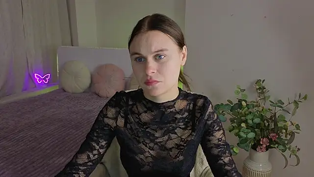 Nikkyy reed online show from 8, 5, 2026