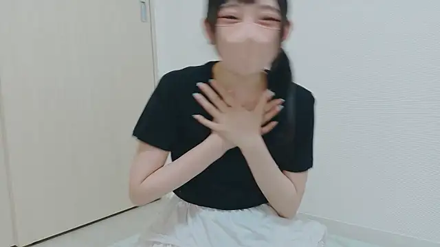 Snapshot of nozomin4321 chatting on 3, 7, 2026 nozomin4321 online show from 3, 7, 2026