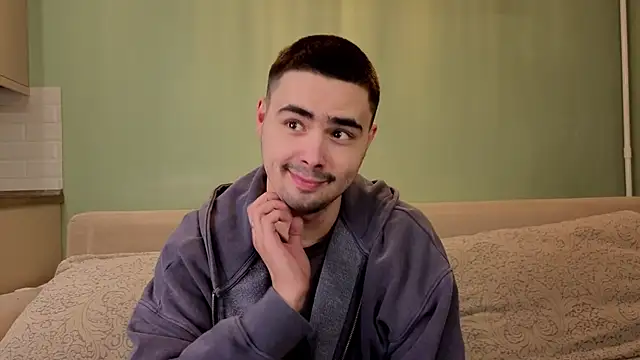 Badaiiiii77 online show from 5, 4, 2026