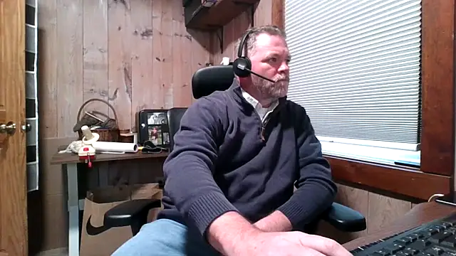 Snapshot of JJ_CONN78 chatting on 27, 4, 2026 JJ CONN78 online show from 27, 4, 2026