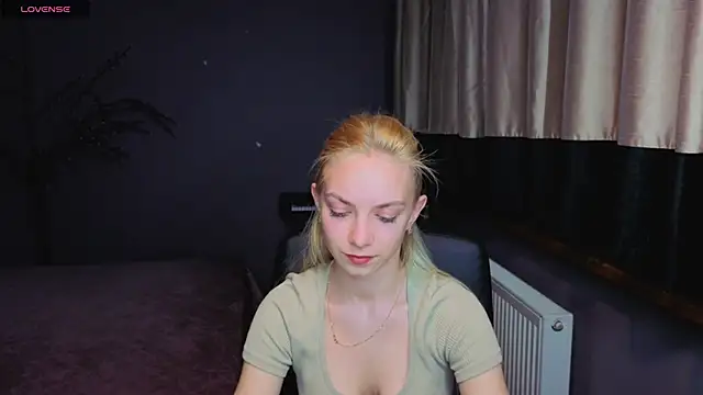 Snapshot of SonnySofia chatting on 8, 5, 2026 SonnySofia online show from 8, 5, 2026