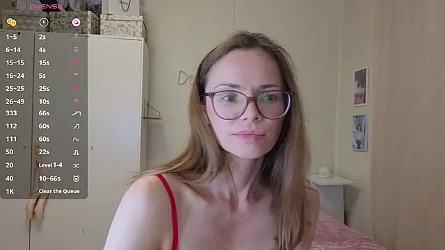 Snapshot of mmmay_day chatting on 5, 5, 2026 mmmay day online show from 5, 5, 2026