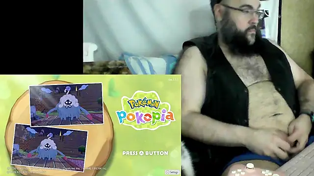 Snapshot of BriTheTopBear chatting on 10, 7, 2026 BriTheTopBear online show from 10, 7, 2026