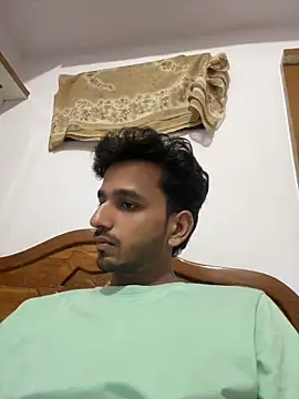 aadibuttplug online show from 14, 5, 2026