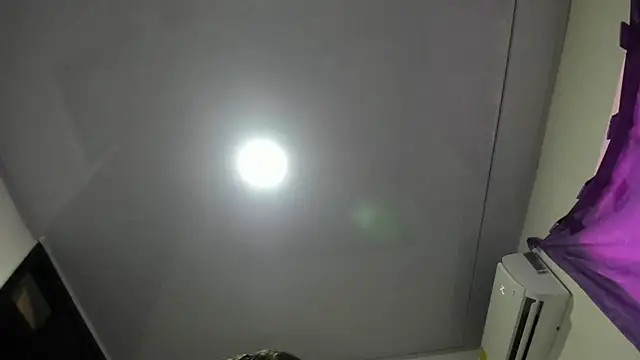 Snapshot of daamonxxx19_ chatting on 4, 7, 2026 daamonxxx19 online show from 4, 7, 2026