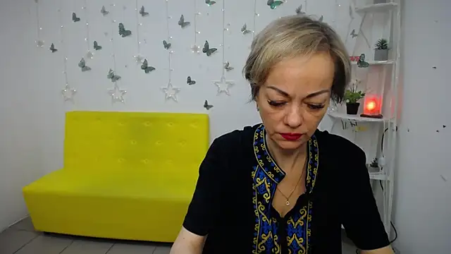 Snapshot of NikaMayu chatting on 14, 5, 2026 NikaMayu online show from 14, 5, 2026
