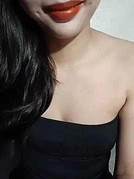 Snapshot of Luckyy29 chatting on 8, 7, 2026 Luckyy29 online show from 8, 7, 2026