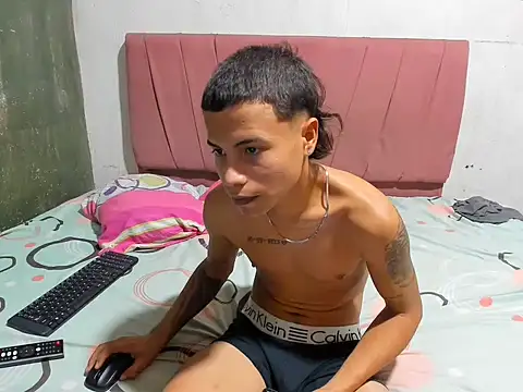 Snapshot of Junior_bebe chatting on 29, 4, 2026 Junior bebe online show from 29, 4, 2026