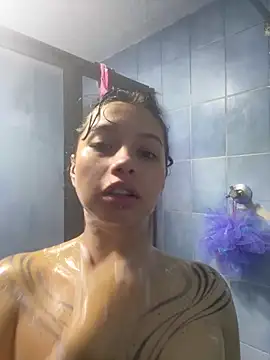 Snapshot of Dreanaa chatting on 11, 4, 2026 Dreanaa online show from 11, 4, 2026