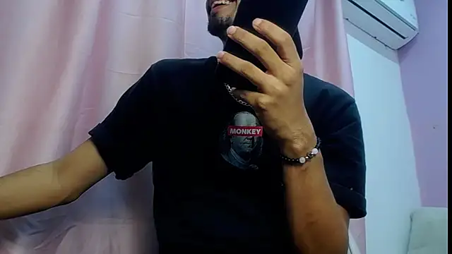 Snapshot of Amir_guy_ chatting on 19, 4, 2026 Amir guy online show from 19, 4, 2026