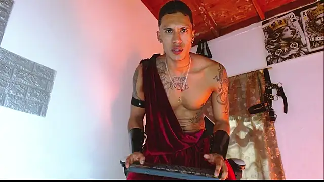 Snapshot of DARK_BLACK_0 chatting on 21, 6, 2026 DARK BLACK 0 online show from 21, 6, 2026
