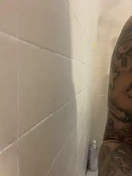 Snapshot of HbkOrLuvMe chatting on 9, 4, 2026 HbkOrLuvMe online show from 9, 4, 2026