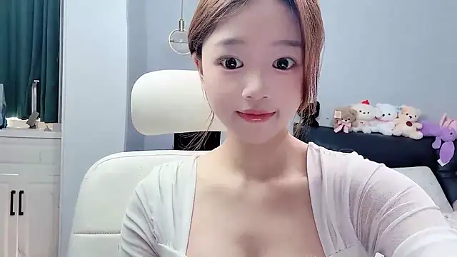Lilababy00 online show from 22, 5, 2026