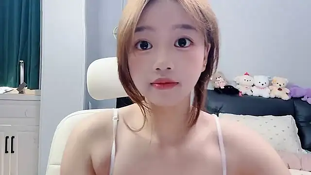 Snapshot of Lilababy00 chatting on 5, 6, 2026 Lilababy00 online show from 5, 6, 2026