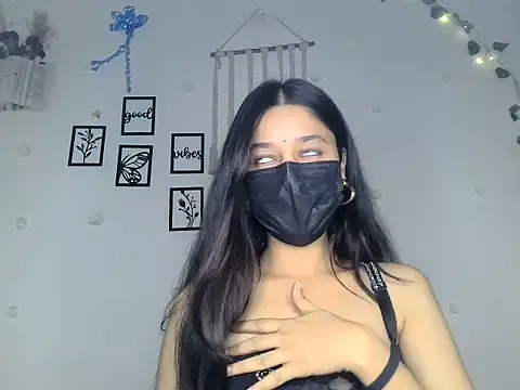Snapshot of HOT_SNEHA4 chatting on 13, 5, 2026 HOT SNEHA4 online show from 13, 5, 2026