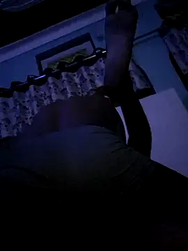 Snapshot of Your-Malini chatting on 17, 5, 2026 Your-Malini online show from 17, 5, 2026