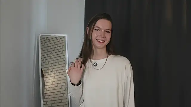 Snapshot of GaleAntrobus chatting on 9, 4, 2026 GaleAntrobus online show from 9, 4, 2026