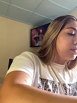  BellaSmith  online show from 26, 6, 2026
