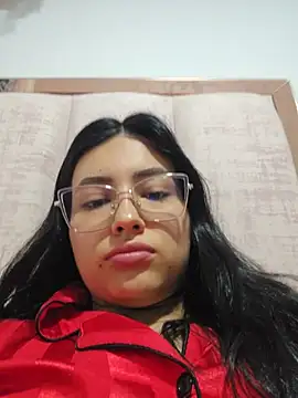 Snapshot of VioletRousee chatting on 13, 7, 2026 VioletRousee online show from 13, 7, 2026