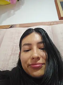Snapshot of VioletRousee chatting on 15, 7, 2026 VioletRousee online show from 15, 7, 2026