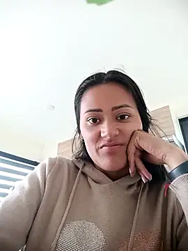 trululusexy online show from 11, 4, 2026