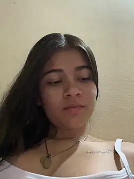 Snapshot of Kloe_zaf chatting on 11, 5, 2026 Kloe zaf online show from 11, 5, 2026