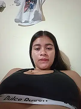 Snapshot of Kloe_zaf chatting on 26, 6, 2026 Kloe zaf online show from 26, 6, 2026