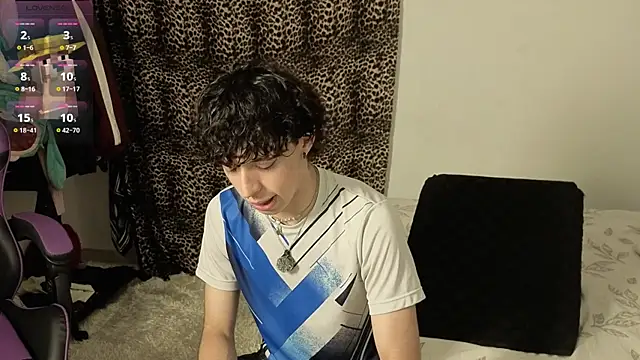 Snapshot of Otter_Moon chatting on 16, 5, 2026 Otter Moon online show from 16, 5, 2026