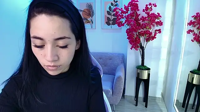 Snapshot of Rainy_doll chatting on 9, 6, 2026 Rainy doll online show from 9, 6, 2026
