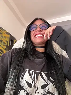 Kattze  online show from 9, 4, 2026